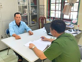 Công an xã Nam An Phụ vận động thành công đối tượng trốn truy nã 40 năm ra đầu thú
