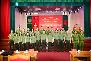 Khai giảng 2 lớp trung cấp lý luận chính trị hệ không tập trung tại CATP Hải Phòng
