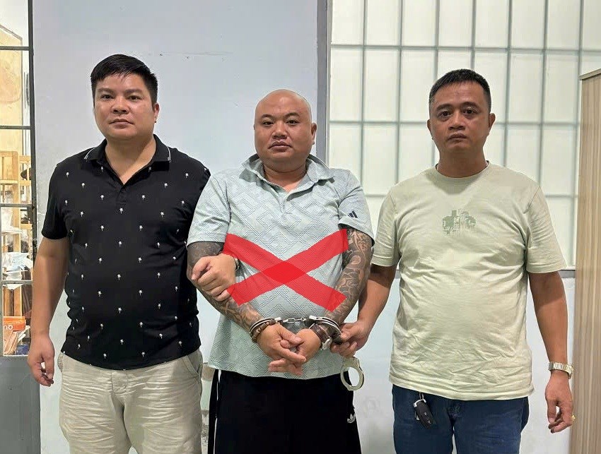 Công an xã Kim Thành bắt giữ thành công đối tượng truy nã sau 1 năm lẩn trốn