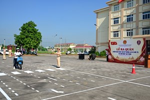 Hải Phòng - Đồng loạt ra quân triển khai “Chiến dịch đào tạo kỹ năng lái xe mô tô, xe gắn máy an toàn” trên địa bàn thành phố.