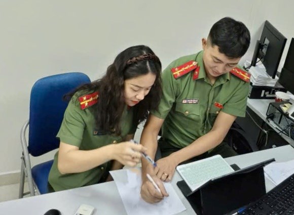 Hội Phụ nữ Phòng Hồ sơ nghiệp vụ: Học tập suốt đời, chủ động sáng tạo trong kỷ nguyên số