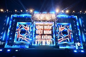 Hơn 3.000 công nhân tham gia Lễ phát động chiến dịch "Công nhân Việt Nam nói không với ma túy"