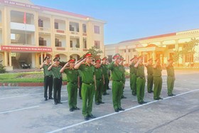 Công an xã Chí Minh tăng cường tập huấn điều lệnh gắn với phong trào thi đua “Ba Nhất”