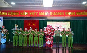 Họp mặt kỷ niệm 65 năm Ngày truyền thống lực lượng Cảnh sát PCCC và CNCH