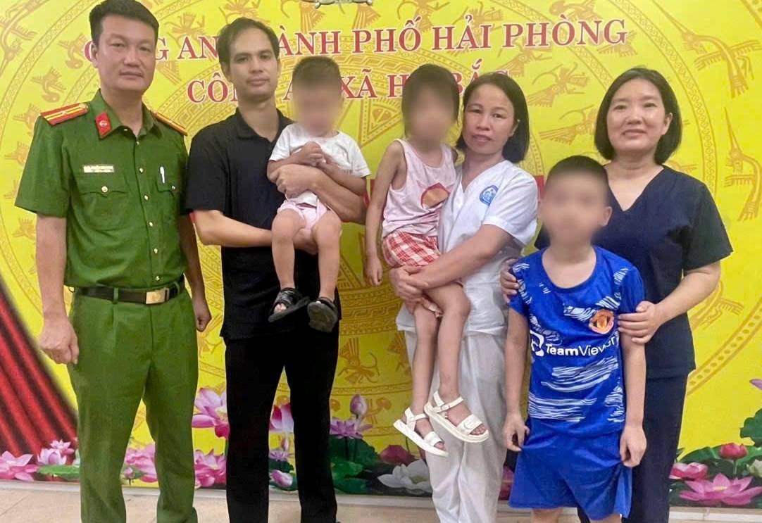 Kiên quyết đưa đối tượng phạm tội ma tuý nhiều lần đi chấp hành án và hỗ trợ đưa 3 con nhỏ của đối tượng được đến trường