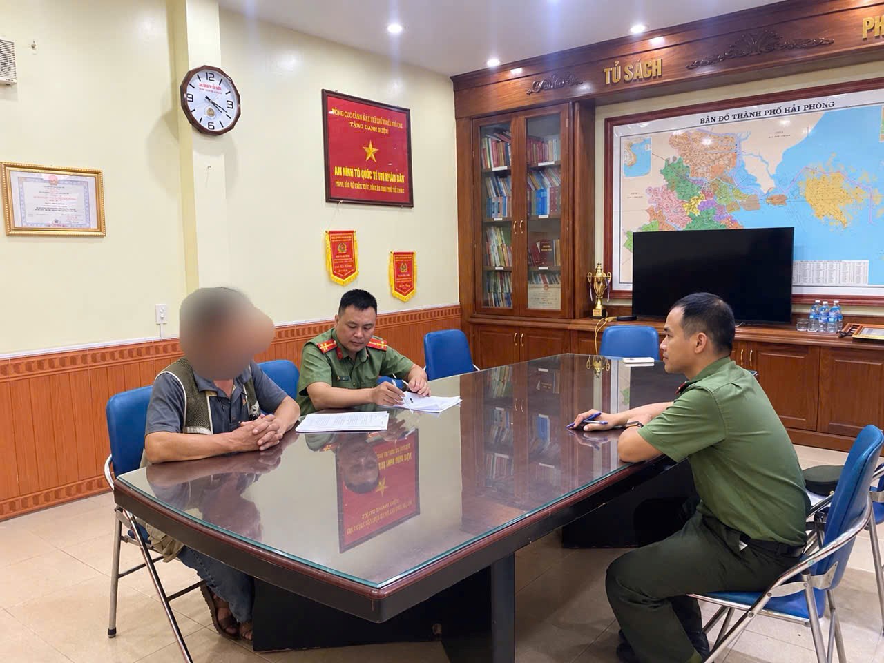 Phòng An ninh Nội địa: Giáo dục, tuyên truyền, nâng cao nhận thức cho người dân khi tham gia mạng xã hội
