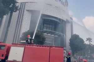 Phòng Cảnh sát PCCC và CNCH: Diễn tập phương án PCCC và CNCH quy mô lớn tại Trụ sở VietinBank Hải Dương