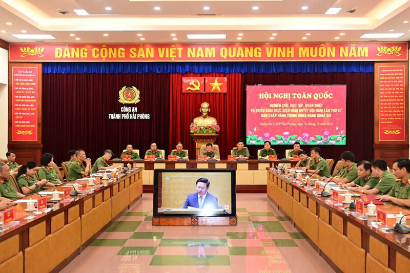 Toàn Đảng bộ Công an thành phố nghiêm túc tham gia Hội nghị quán triệt Nghị quyết Hội nghị lần thứ tư Ban Chấp hành Trung ương Đảng khóa XIV