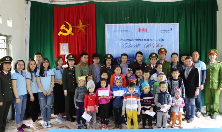 Báo An ninh Hải Phòng, CAP Lạch Tray và Ngân hàng Vietinbank chi nhánh Lê Chân: Trao yêu thương, sẻ chia khó khăn