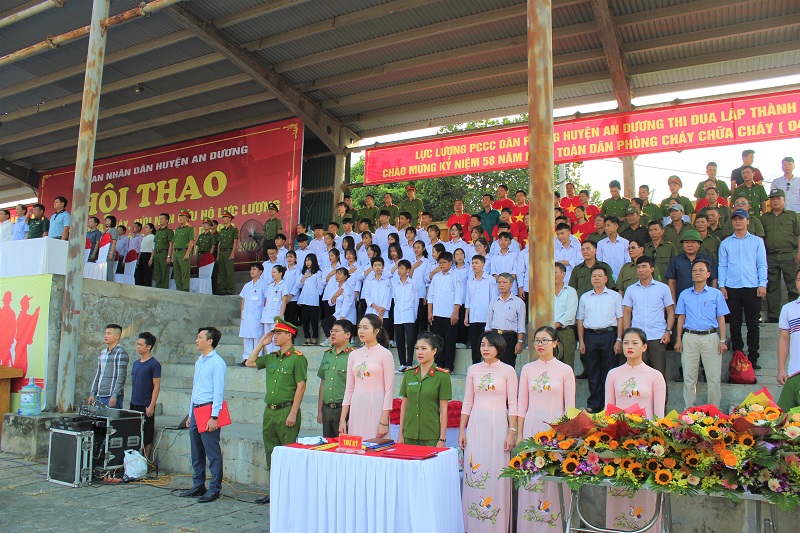 Các địa phương tổ chức hội thao kỹ thuật PCCC, CNCH nhân dịp kỷ niệm  “Ngày toàn dân phòng cháy và chữa cháy”