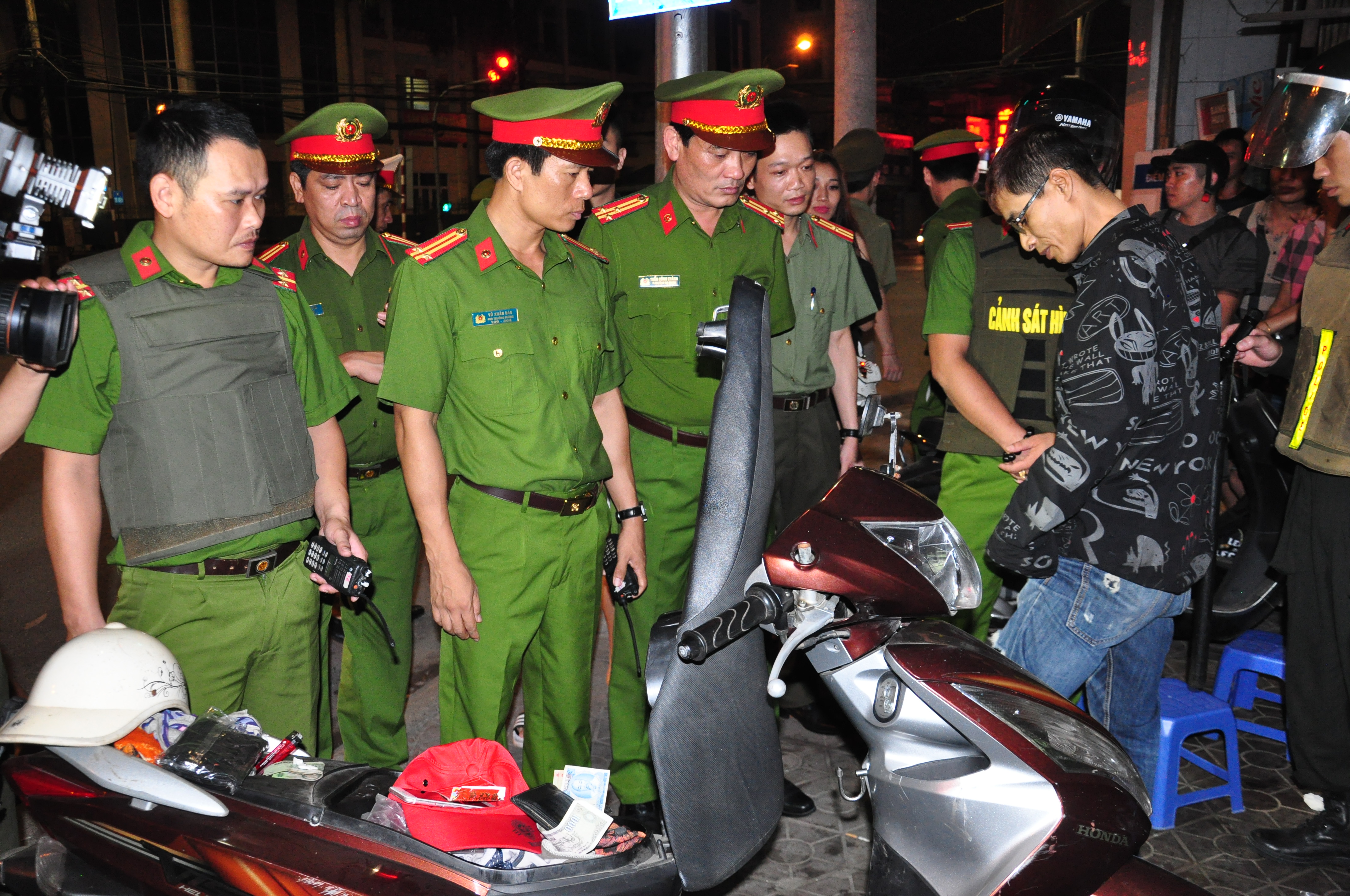 Cao điểm tấn công, trấn áp tội phạm, bảo đảm an ninh trật tự Tết Nguyên đán: Xử lý 6 vụ vi phạm về kinh tế và môi trường