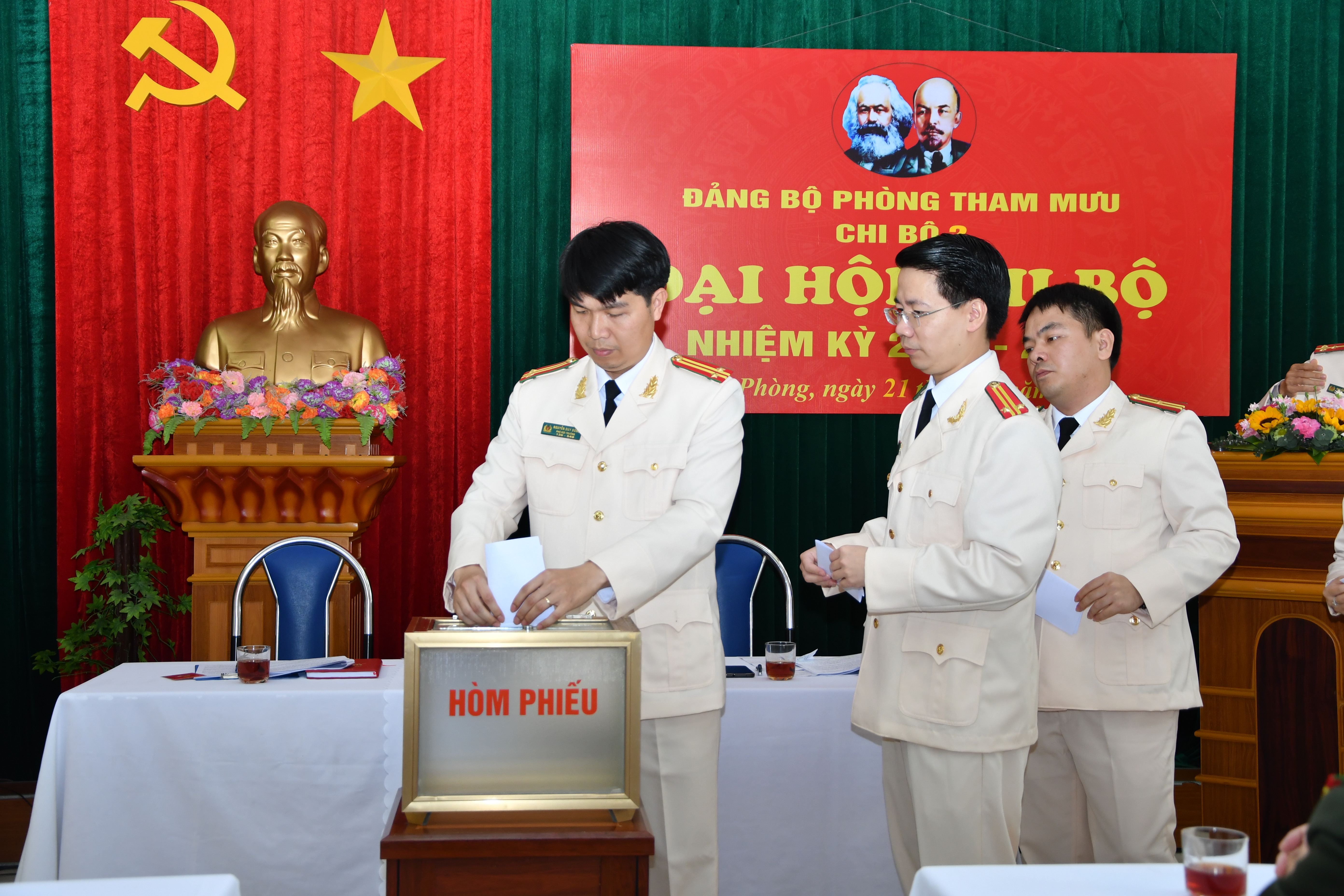 Chi bộ Tham mưu An ninh – Phòng Tham mưu: Tổ chức thành công Đại hội Chi bộ nhiệm kỳ 2020-2022