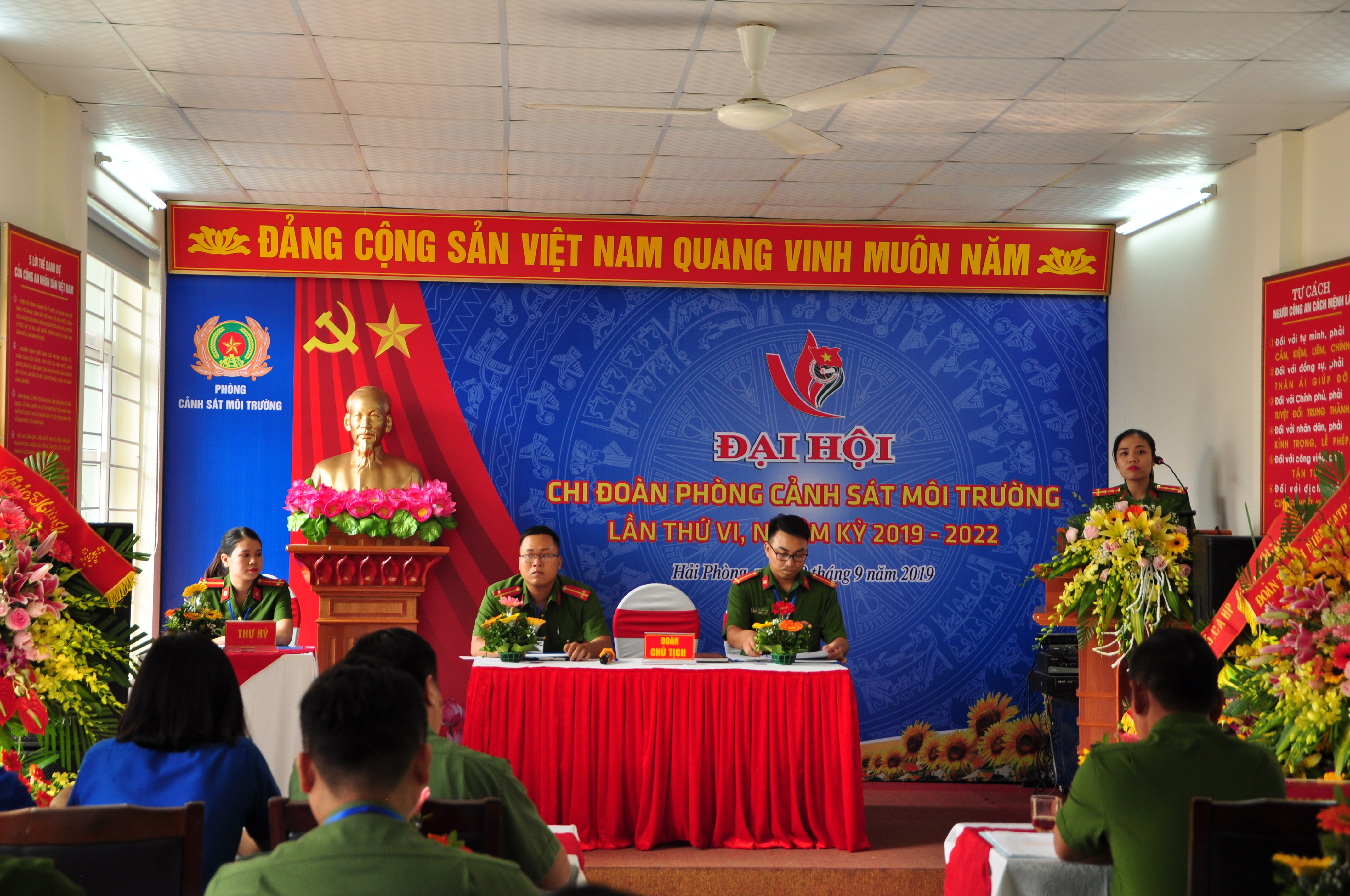 Chi đoàn phòng Cảnh sát môi trường: Tổ chức đại hội điểm khối Cảnh sát nhân dân