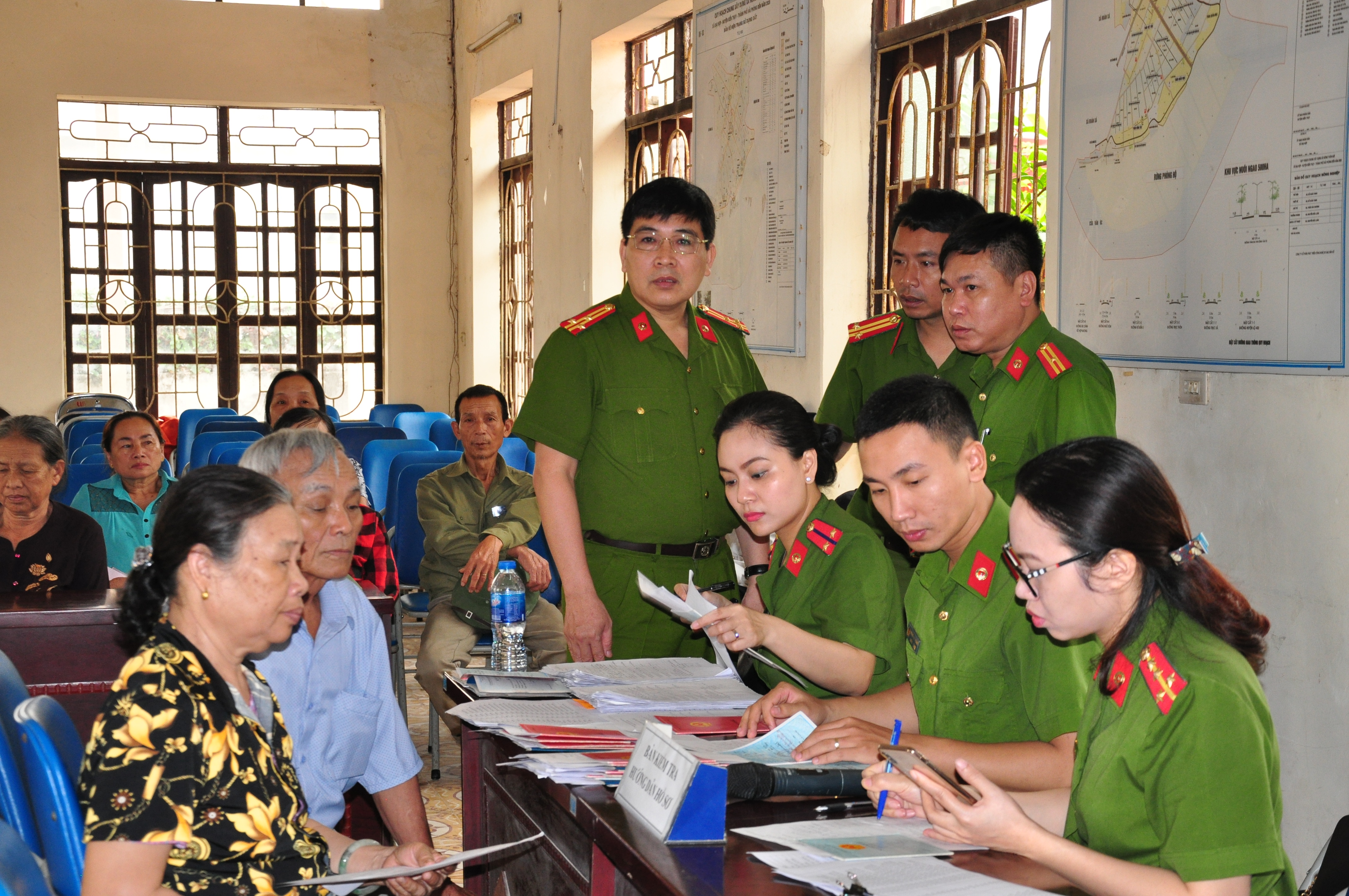 Công an huyện Kiến Thụy: Tuyên truyền Luật giao thông tới 2.000 giáo viên, học sinh