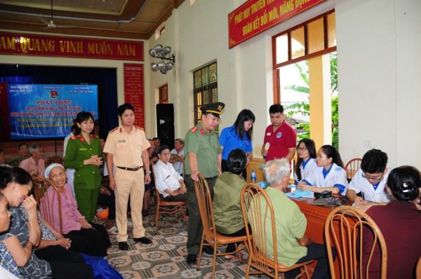 Công an huyện Tiên Lãng: Tăng cường làm thêm giờ vào ngày thứ bảy và chủ nhật