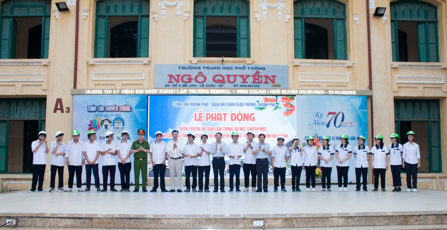 Công an thành phố - Ban ATGT thành phố phát động tuyên truyền ATGT