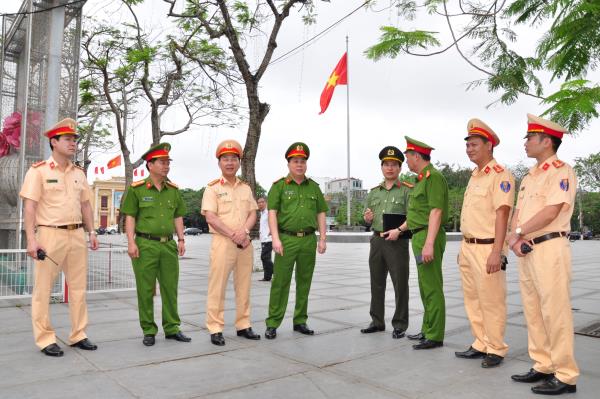 Công an thành phố bảo vệ tuyệt đối an toàn ANTT dịp nghỉ lễ 30/4 và 1/5