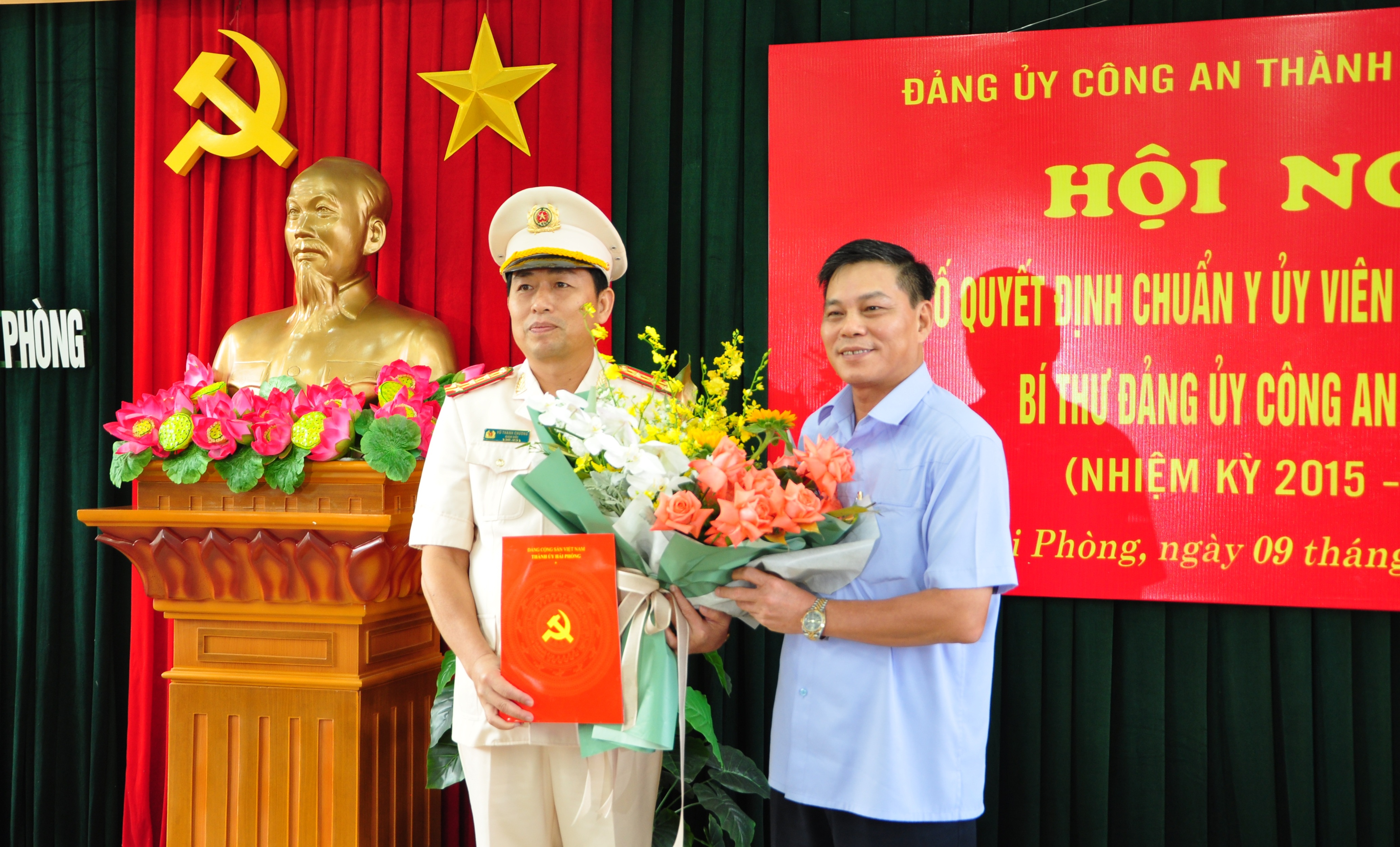 Công bố quyết định của Ban thường vụ Thành ủy chuẩn y Ủy viên Ban  thường vụ, Bí thư Đảng ủy CATP