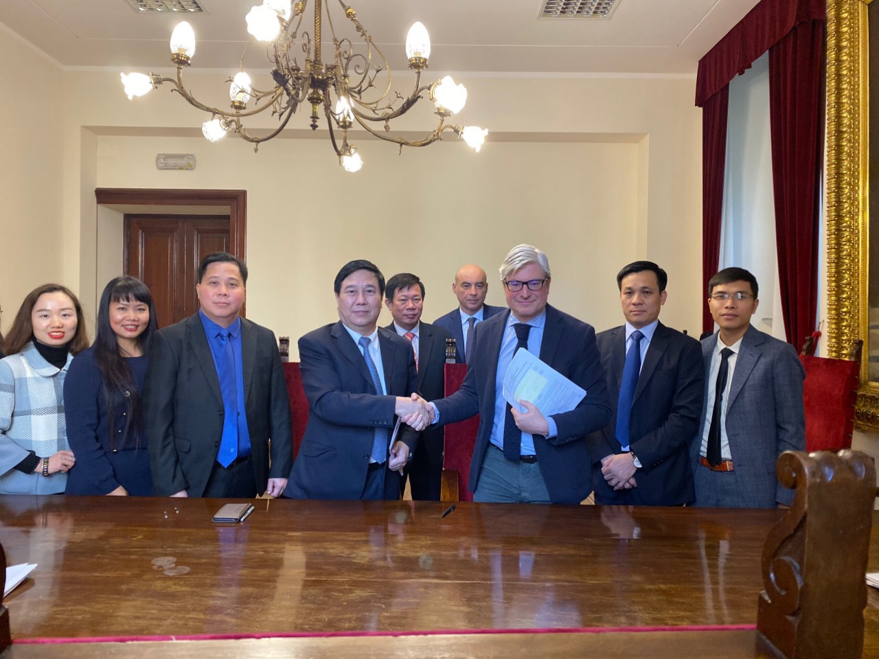 Đàm phán Hiệp định chuyển giao người bị kết án phạt tù giữa Việt Nam và Italia