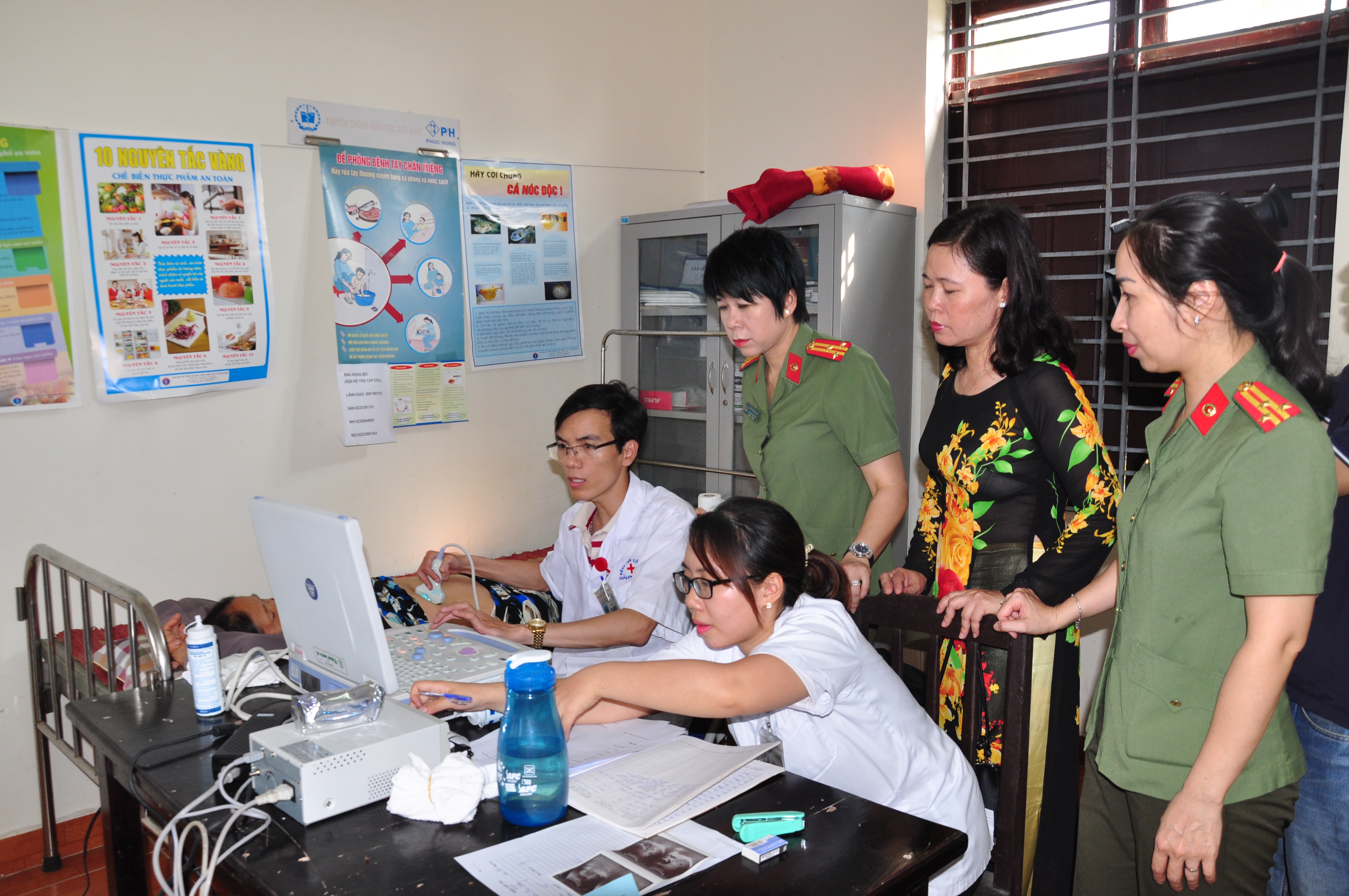 Đẩy mạnh thực hiện Đề án văn hóa công vụ