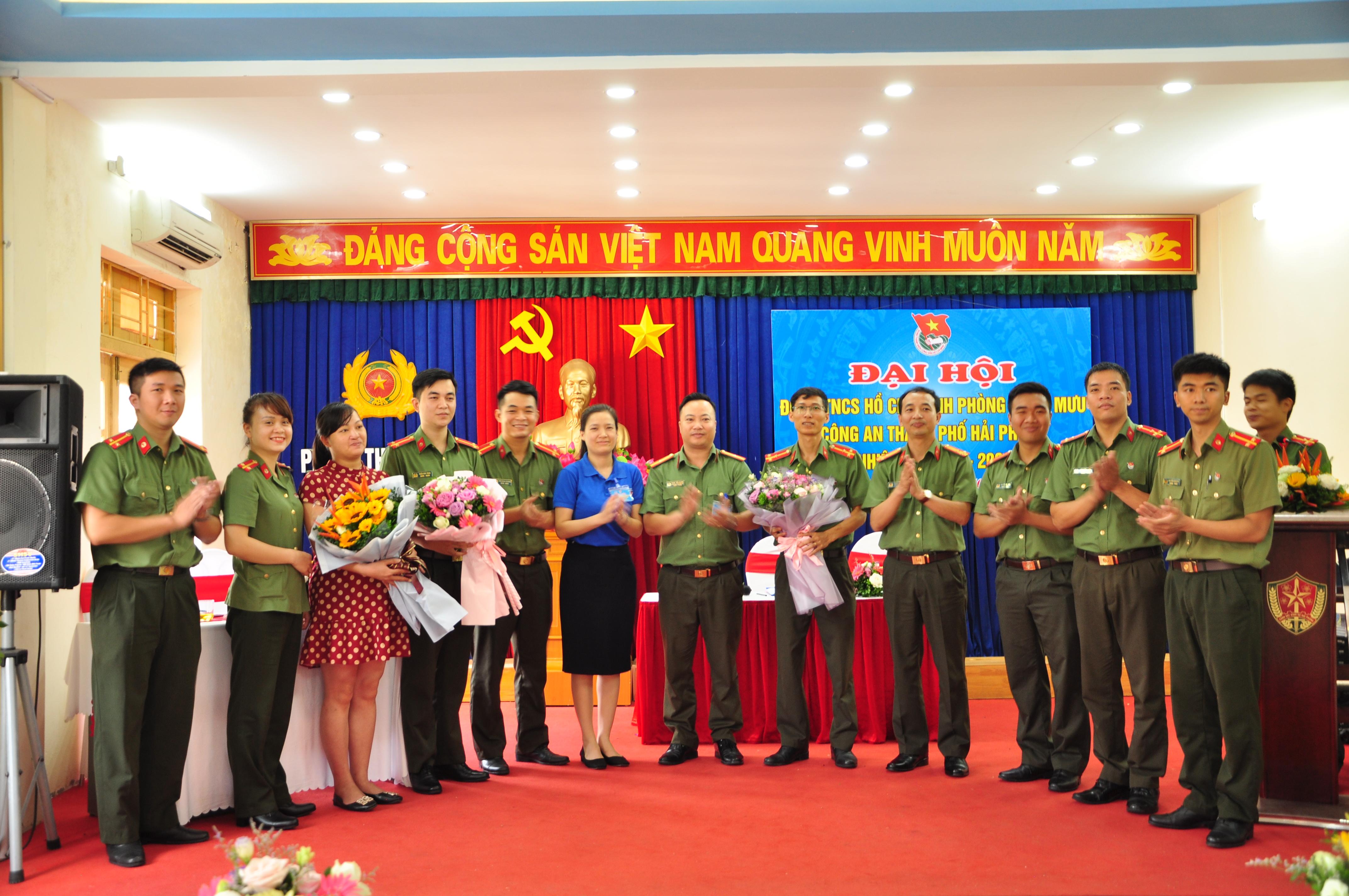 Đoàn cơ sở Phòng Tham mưu tổ chức đại hội điểm khối Tham mưu – Xây dựng lực lượng- Hậu cần nhiệm kỳ 2019 -2022