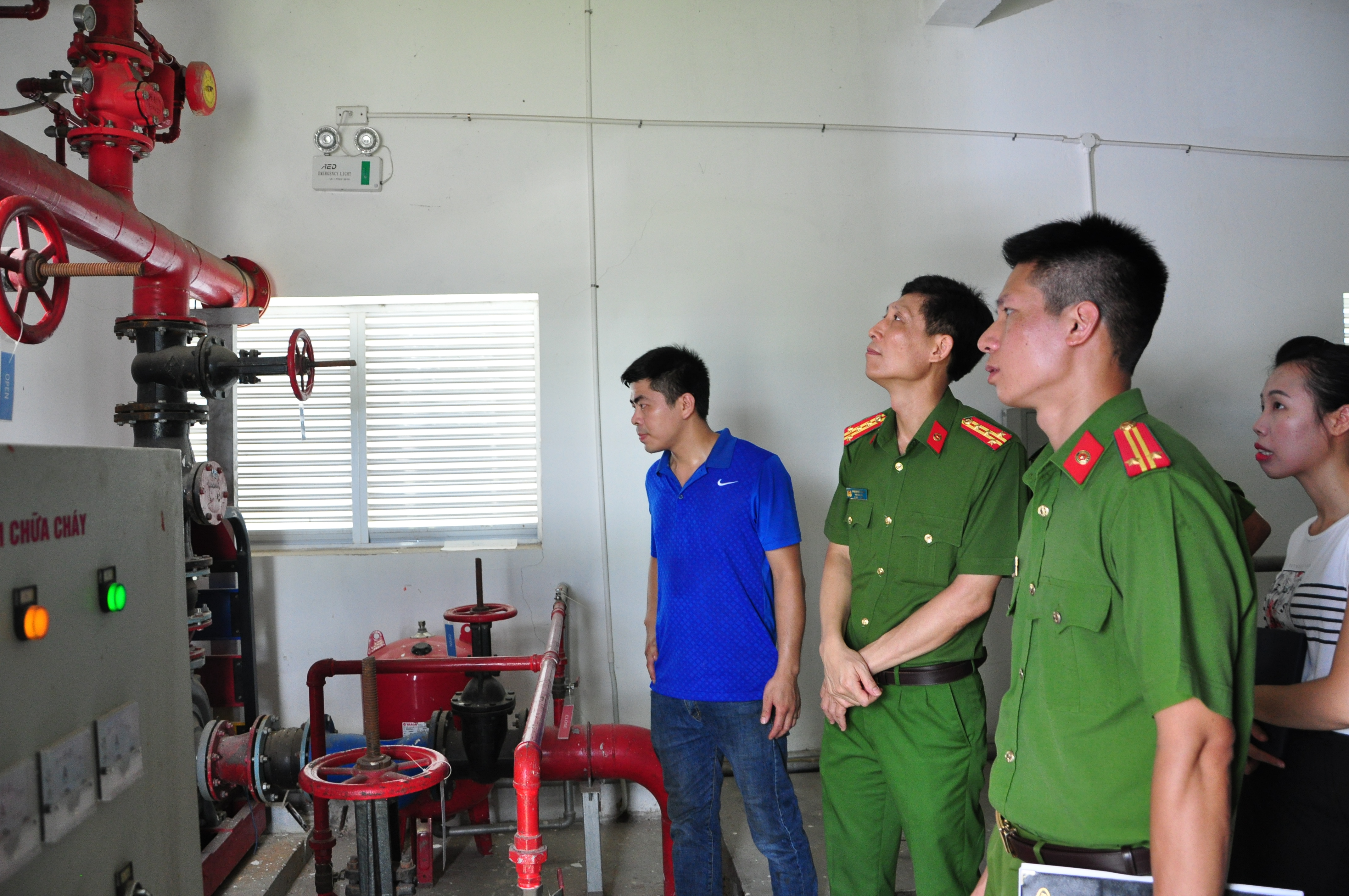 Đoàn công tác CATP kiểm tra việc thực hiện pháp luật về công tác PCCC của Công ty TNHH Dong-A Hwasung Vina