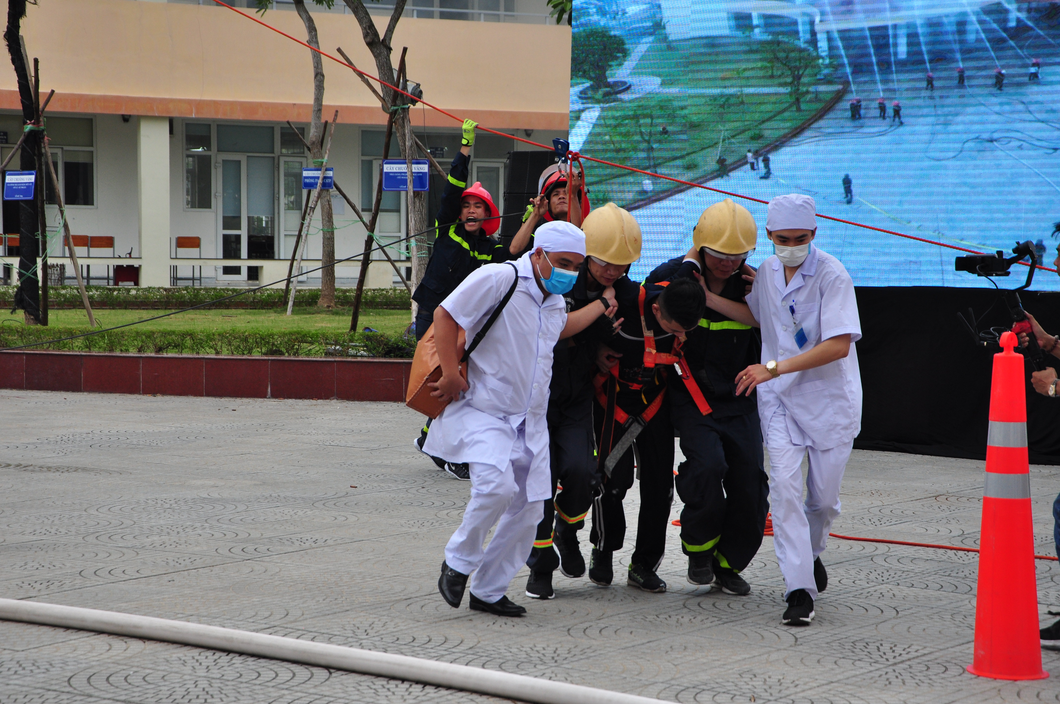 Giải pháp tự phòng vệ khi có cháy