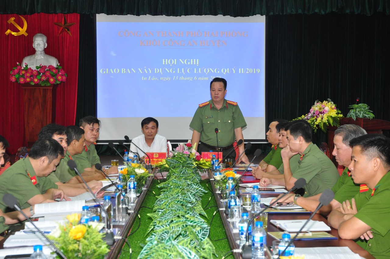 Giao ban xây dựng lực lượng khối Công an huyện quý 2 năm 2019