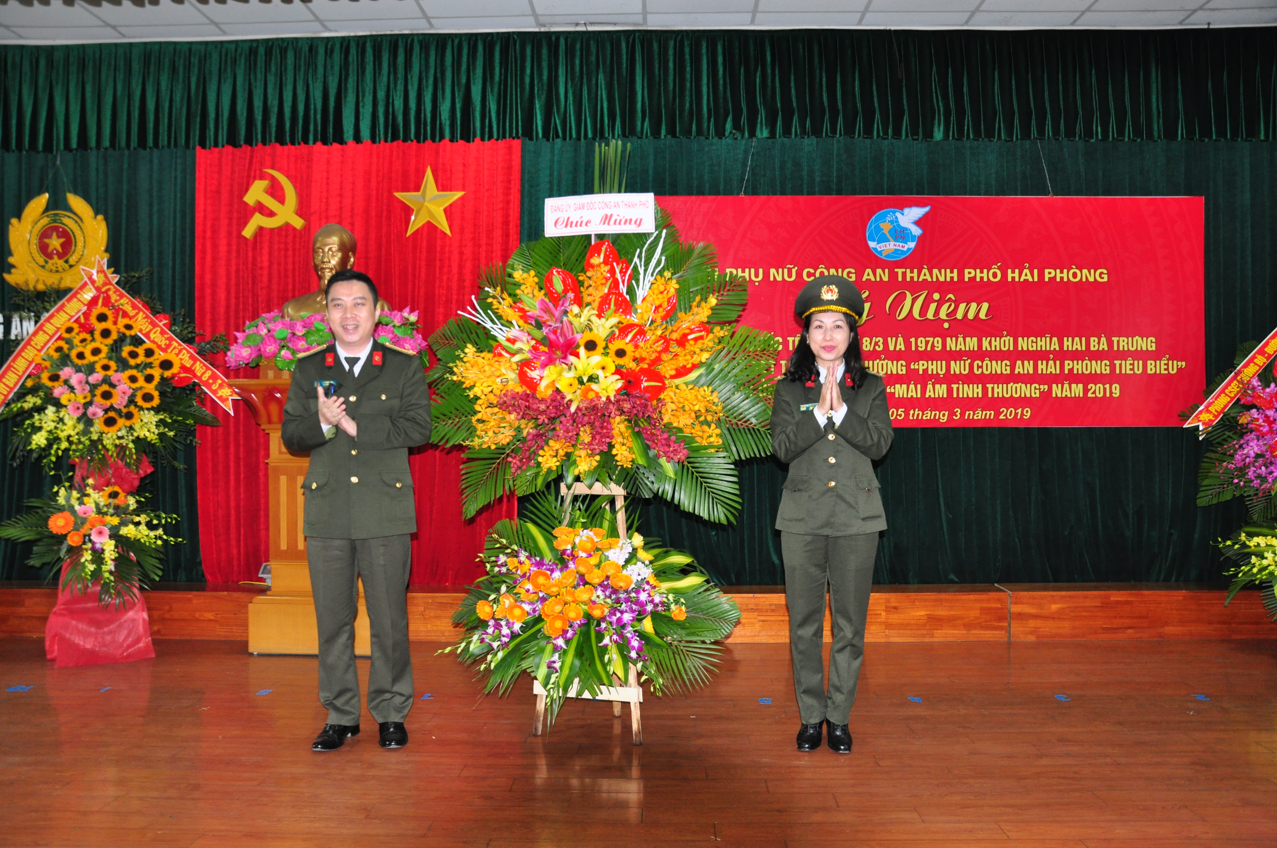 Hội Phụ nữ Công an thành phố nêu cao ý thức, trách nhiệm phục vụ nhân dân