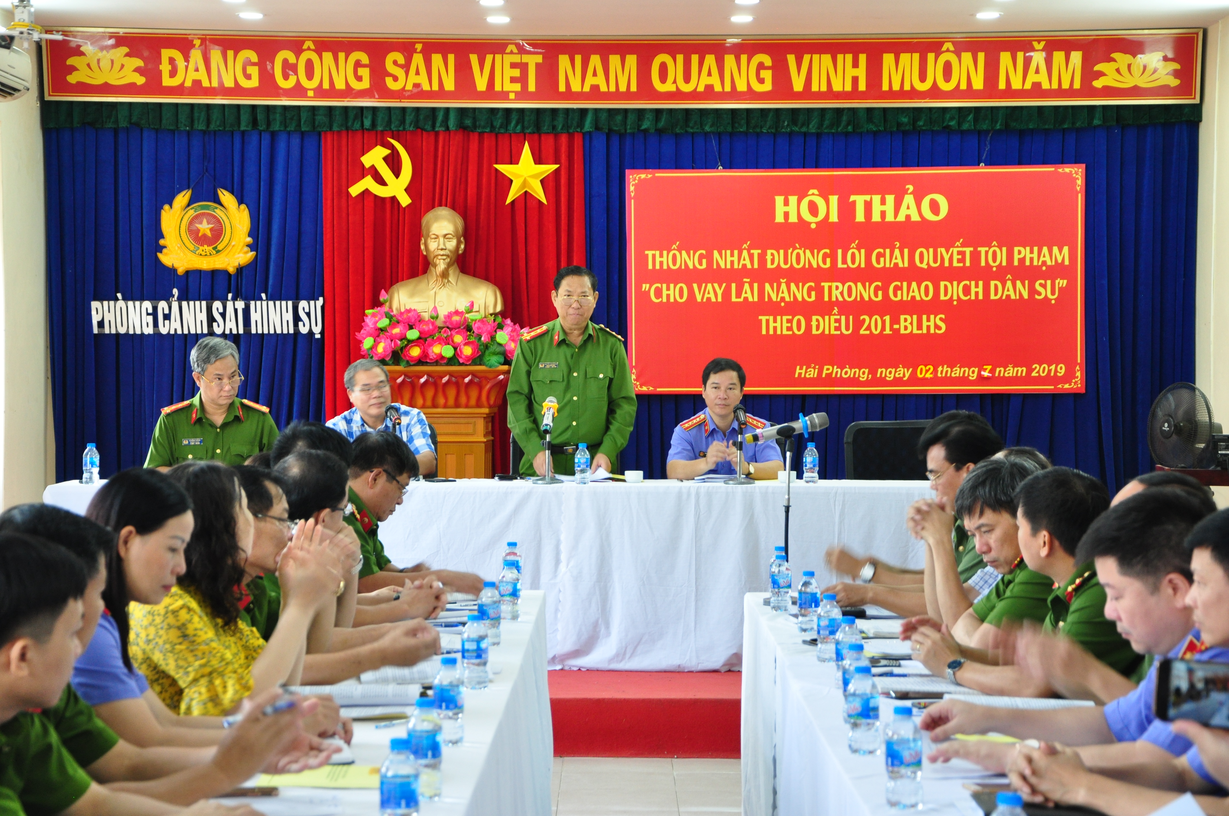 Hội thảo thống nhất đường lối giải quyết vụ án, vụ việc có dấu hiệu tội phạm “Cho vay lãi nặng trong giao dịch dân sự’