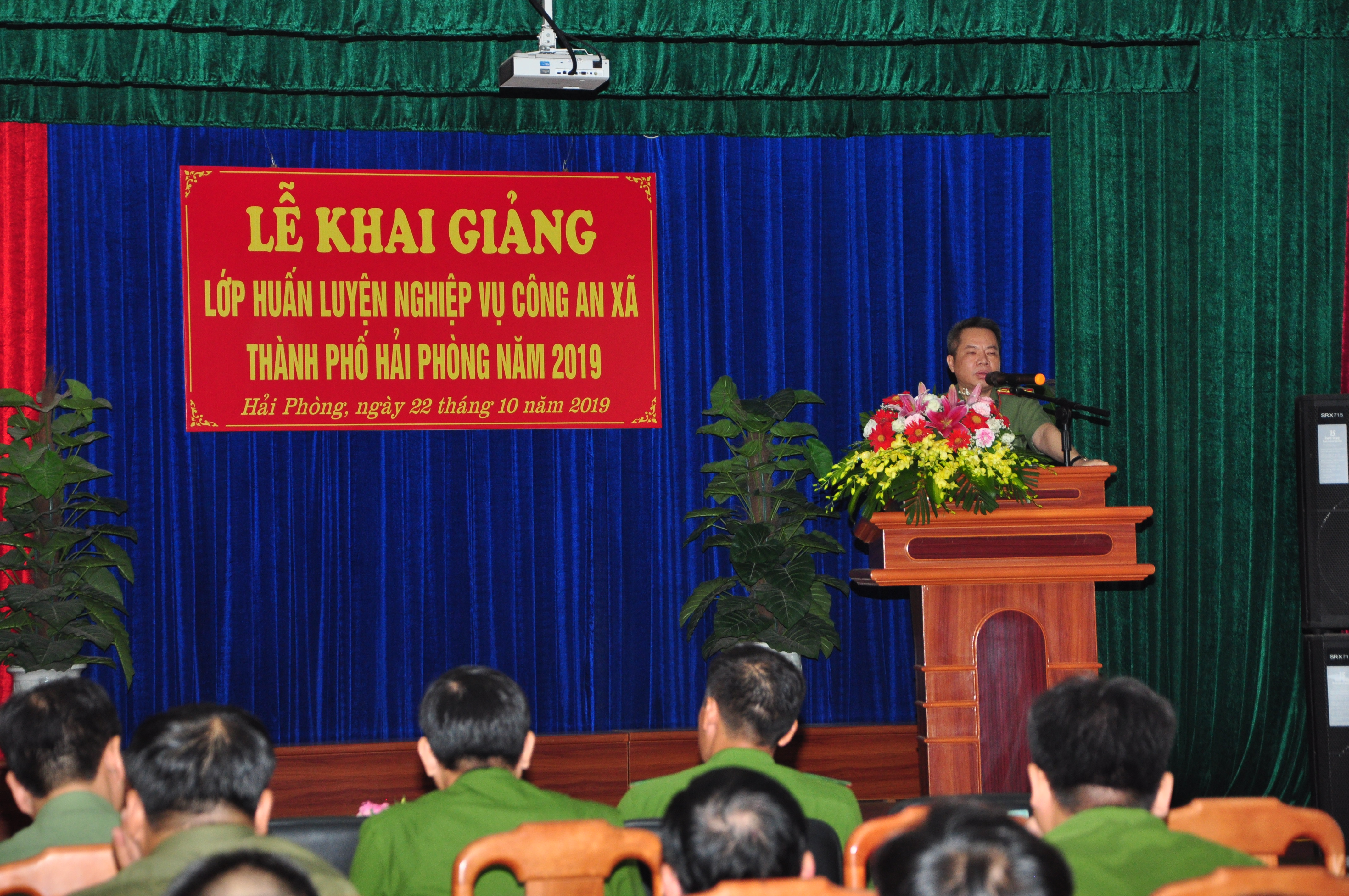 Huấn luyện 230 Công an viên về nghiệp vụ Công an xã 2019  