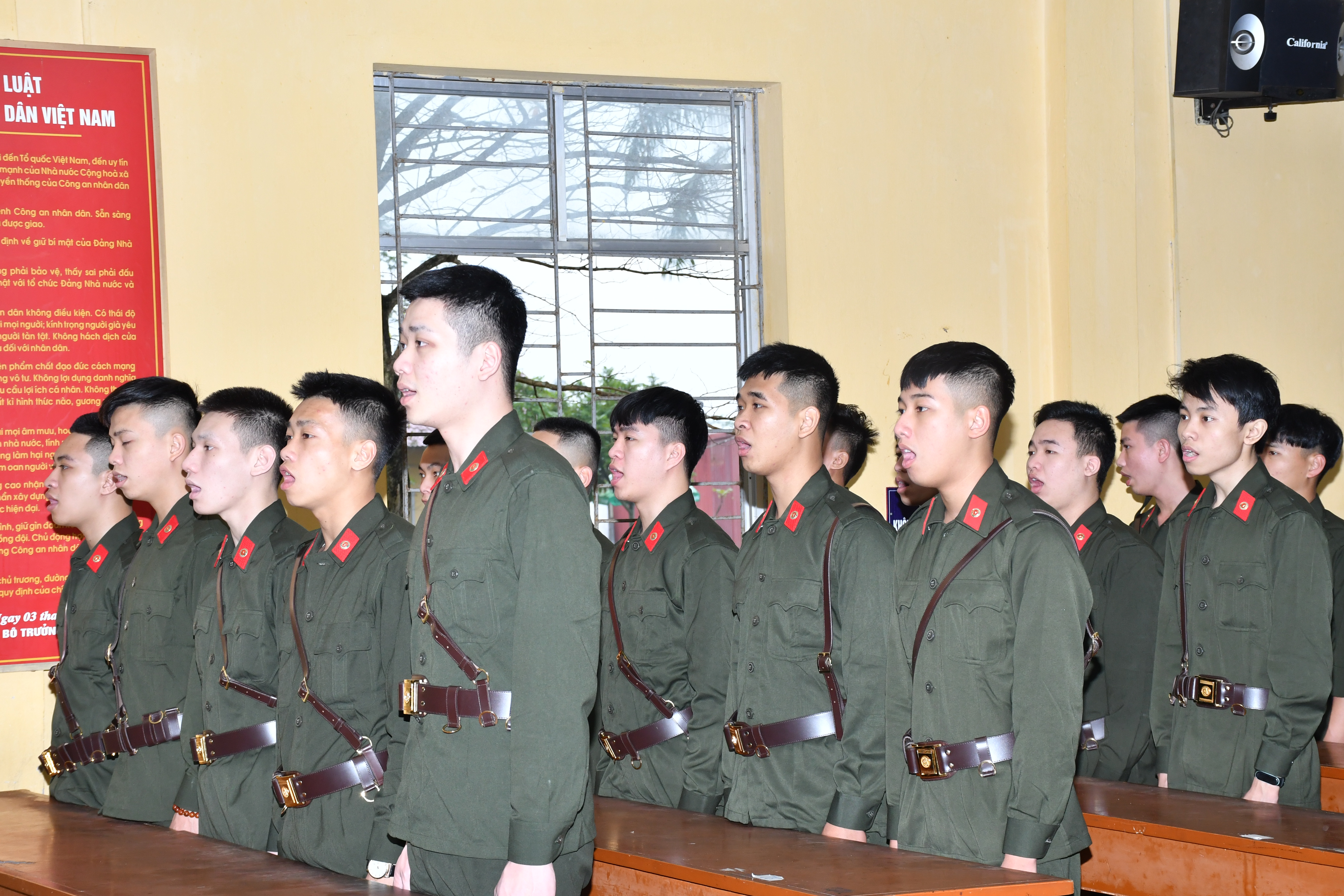 Khai giảng khóa huấn luyện công dân thực hiện nghĩa vụ tham gia CAND năm 2020