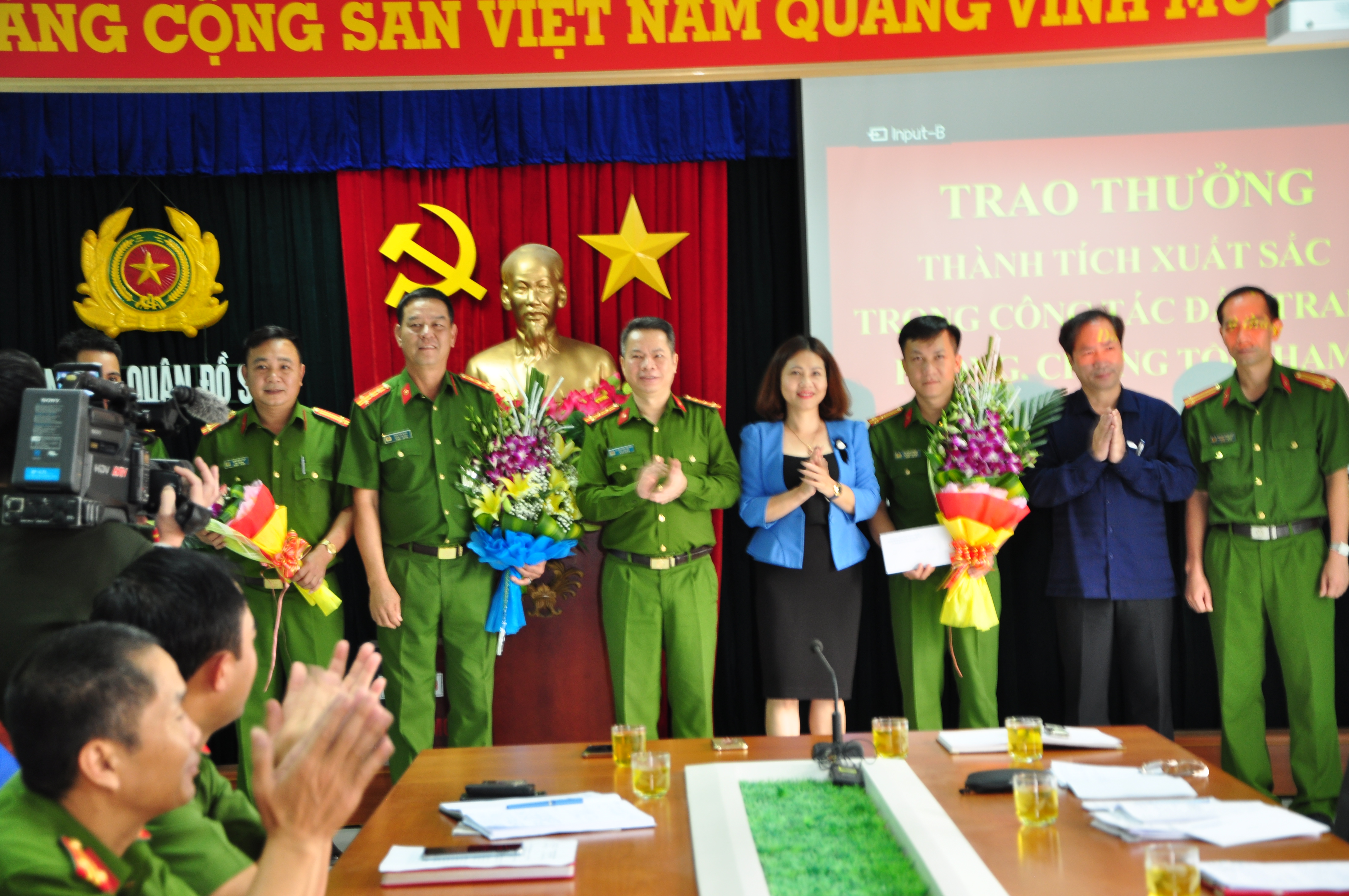 Khen thưởng Ban chuyên án Công an quận Đồ Sơn