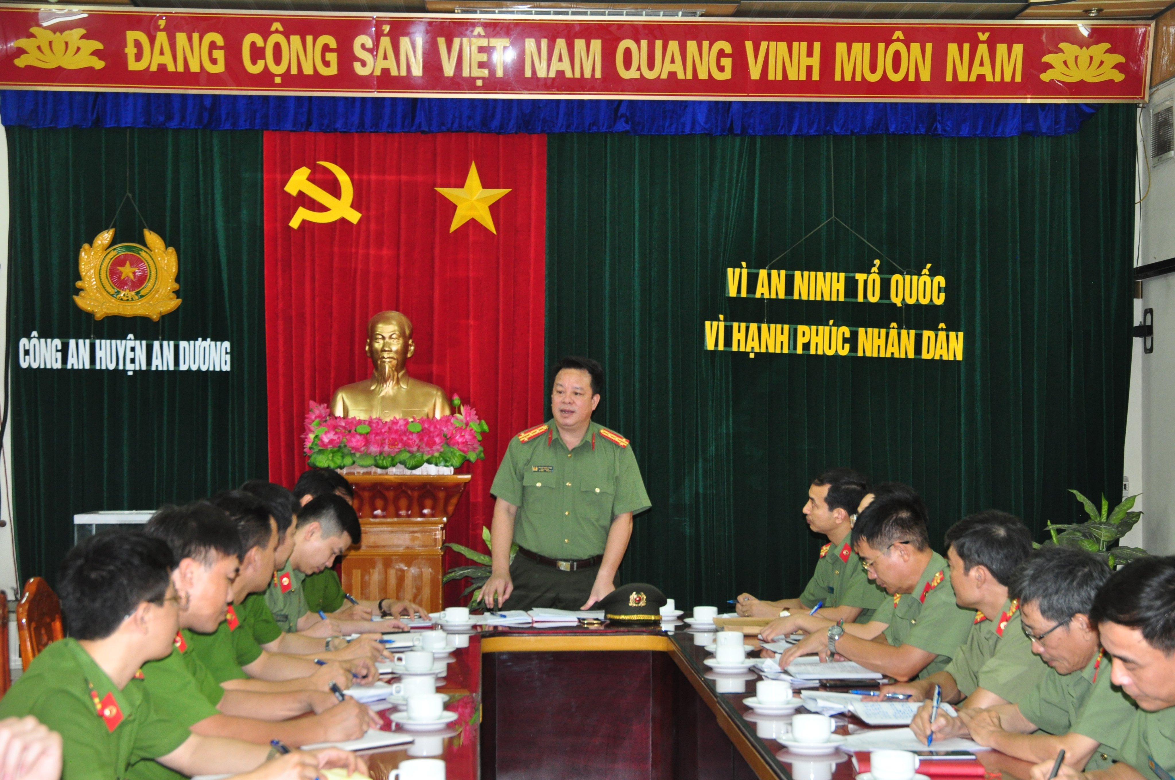 Kiểm tra công tác 6 tháng Công an huyện An Dương