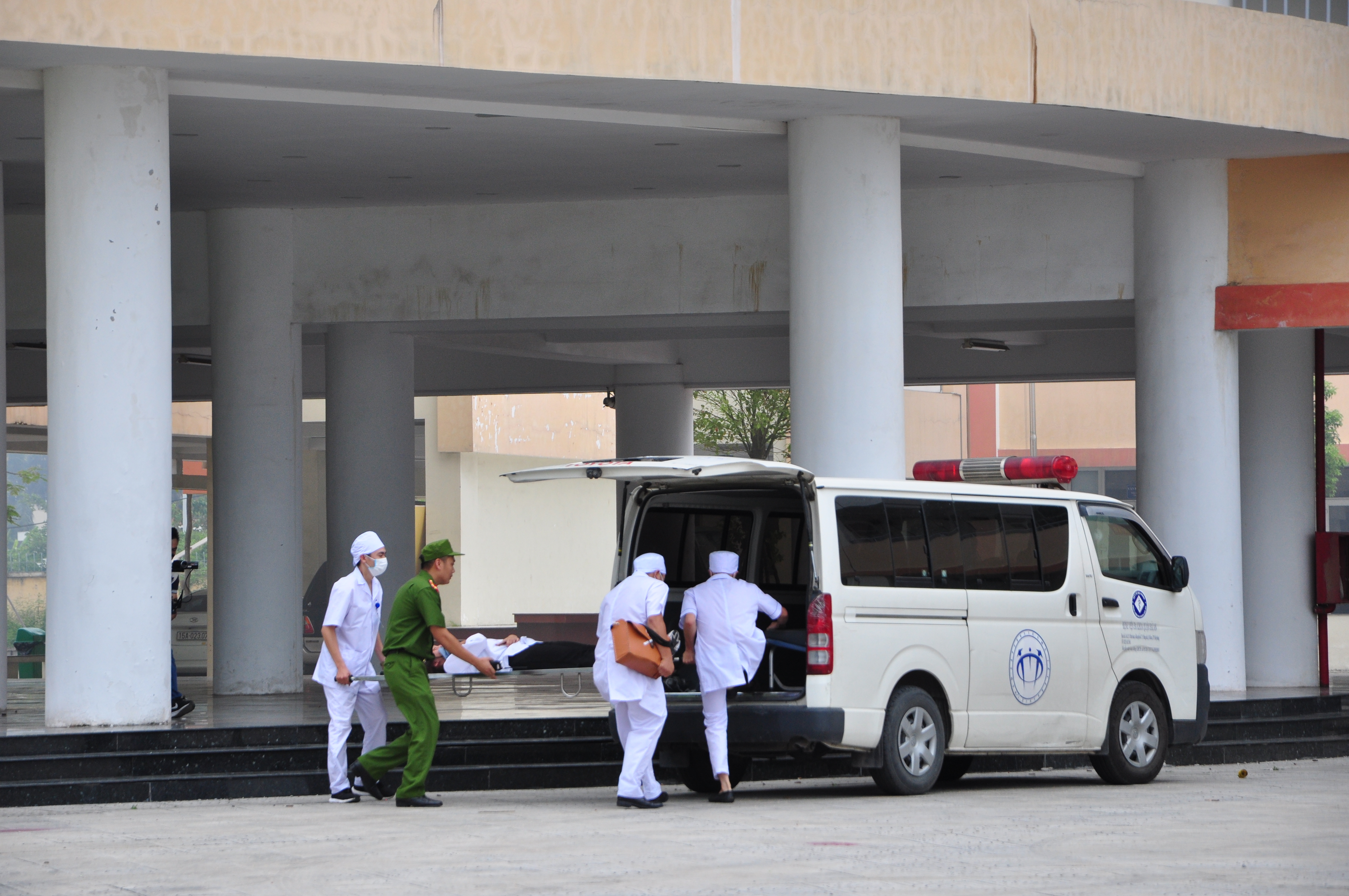 Kỹ năng thoát nạn cho trẻ khi xảy ra cháy nhà