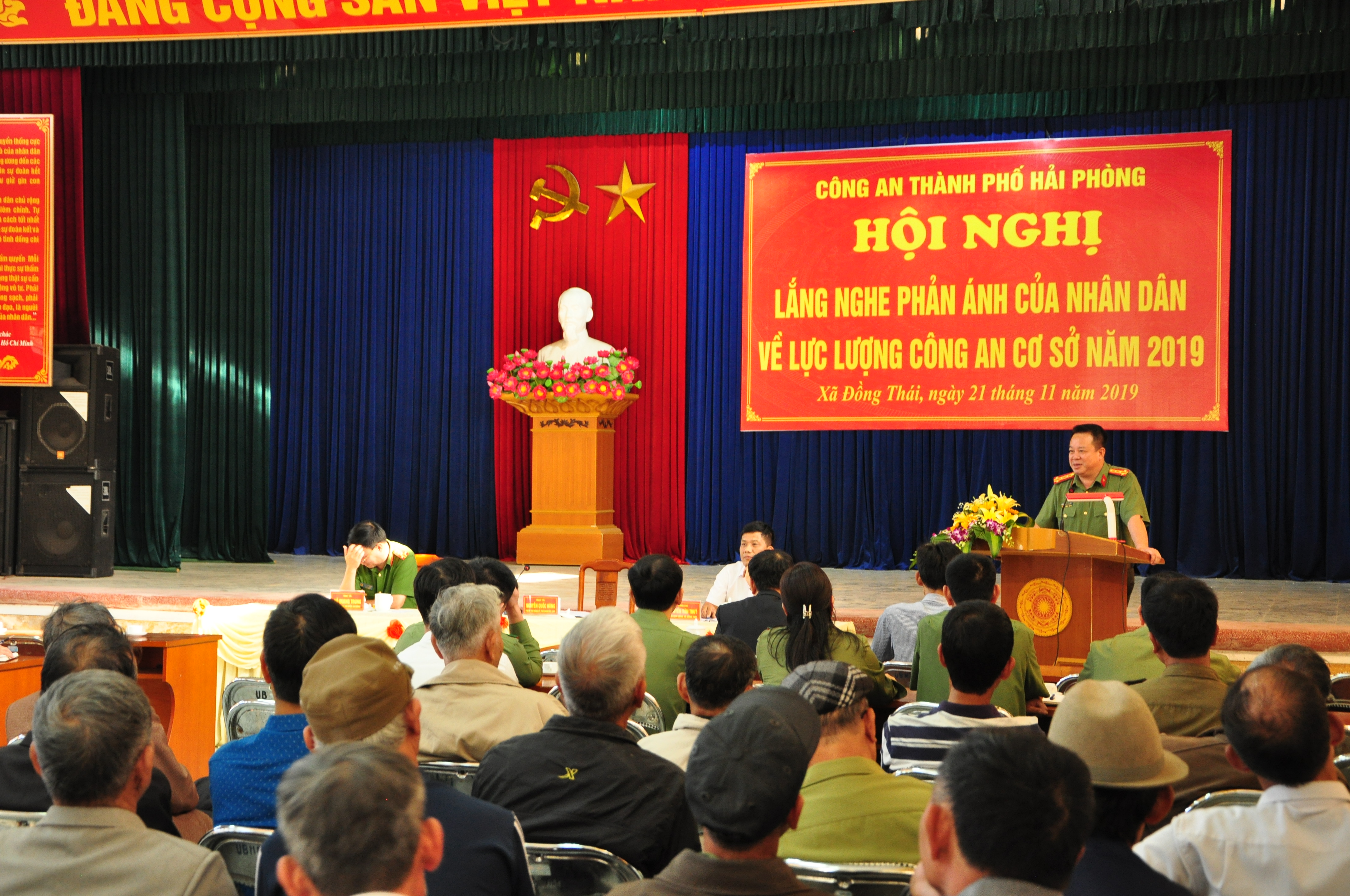 Lắng nghe ý kiến nhân dân tại xã Đồng Thái, huyện An Dương