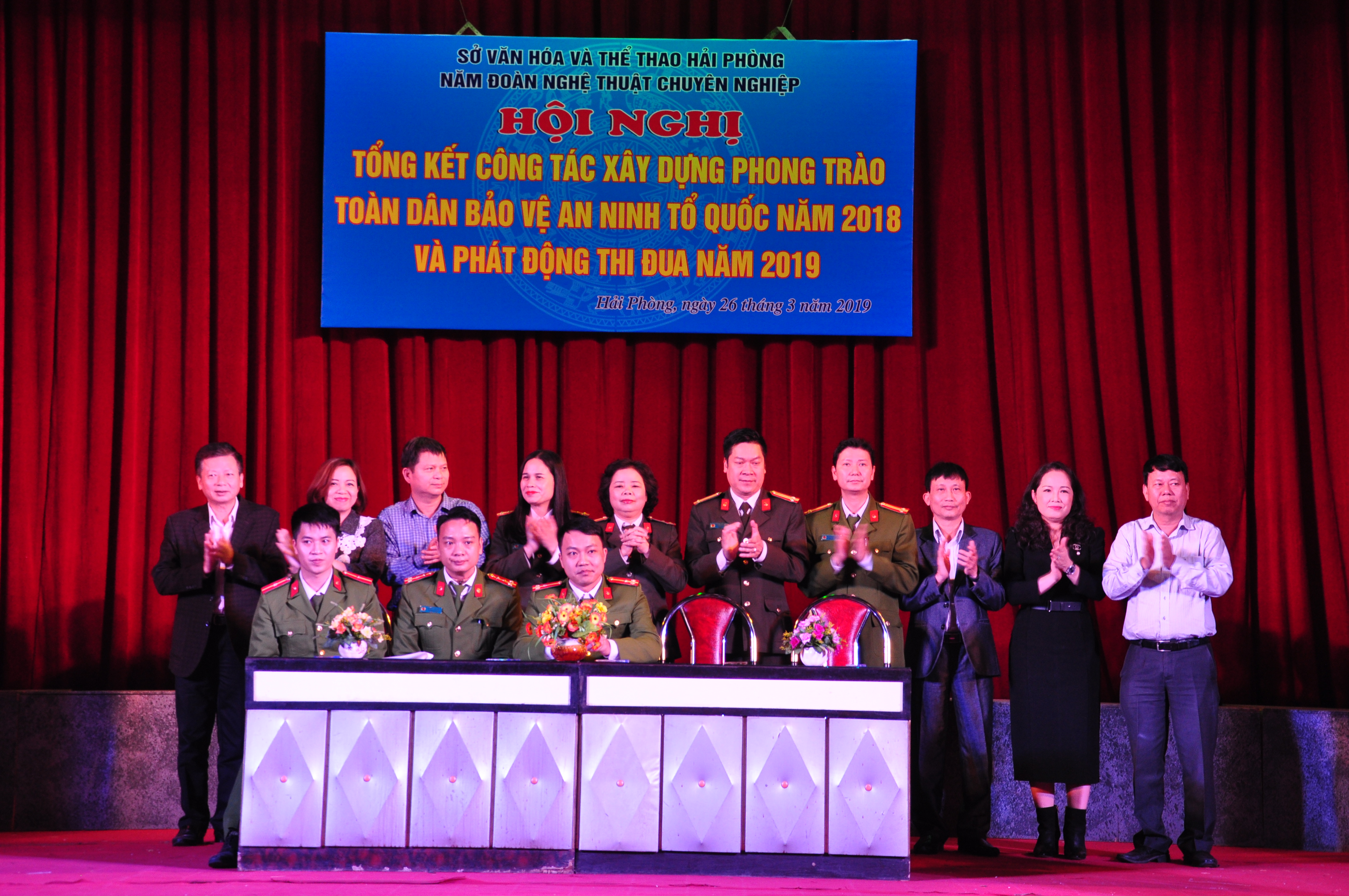 Năm đoàn nghệ thuật chuyên nghiệp triển khai phong trào toàn dân bảo vệ ANTQ năm 2019