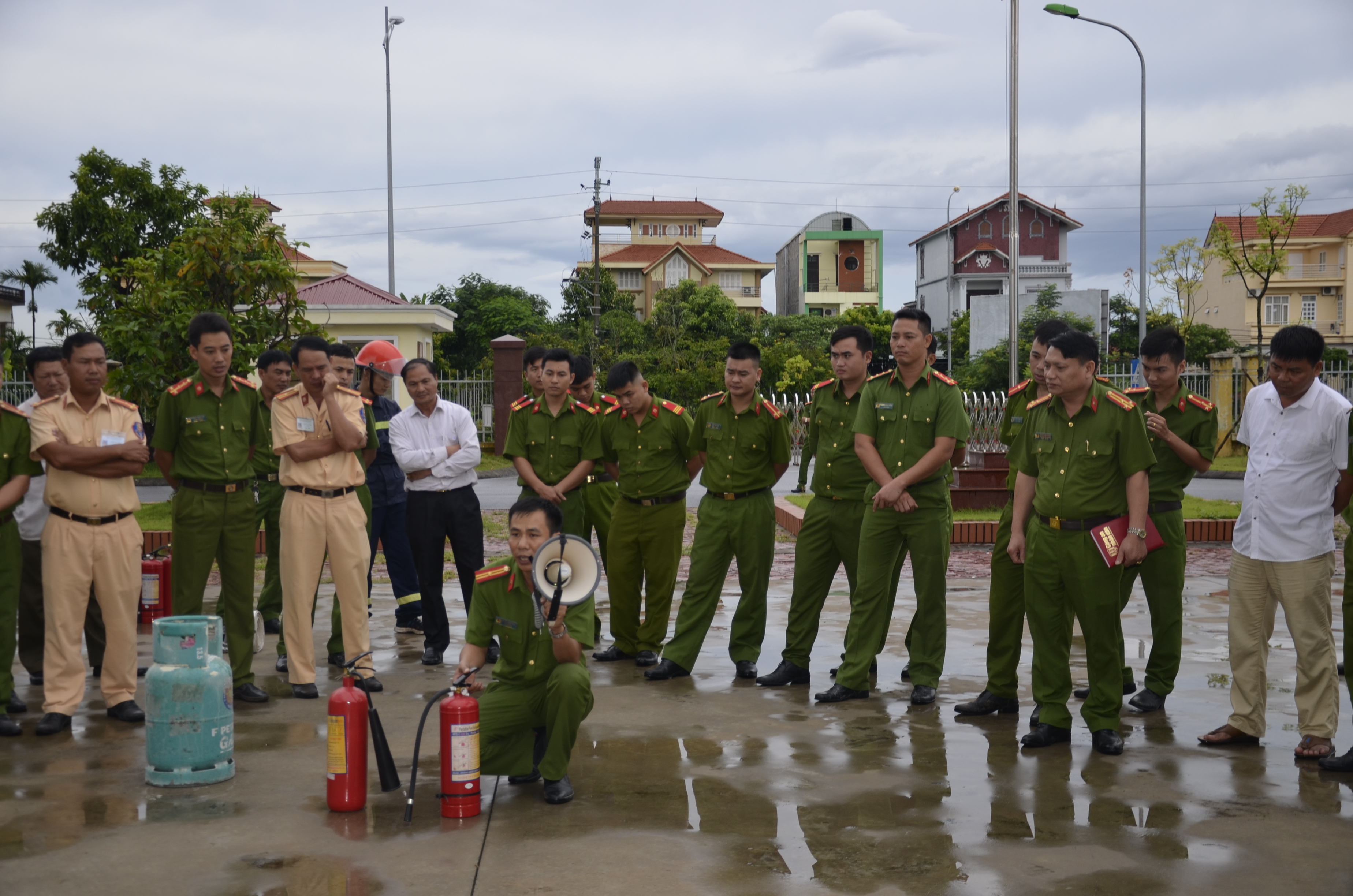 Phổ biến pháp luật và kiến thức phòng cháy chữa cháy