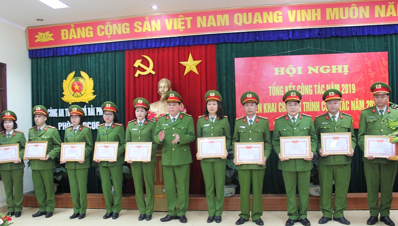 Phòng Cảnh sát QLHC về TTXH-CATP: Nâng cao chất lượng công tác quản lý hành chính về trật tự xã hội