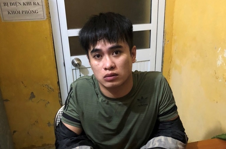 Phòng Cảnh sát cơ động : Phát hiện thanh niên đi xe máy tàng trữ vũ khí