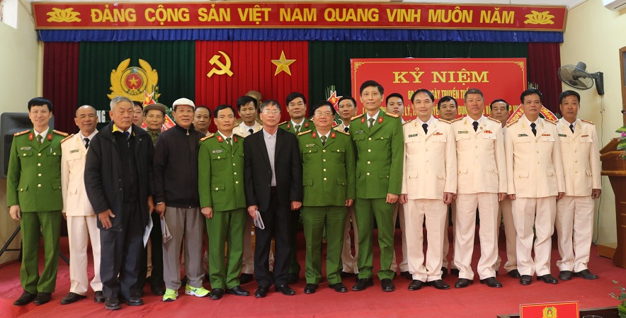 Phòng Cảnh sát cơ động: Gặp mặt kỷ niệm 60 năm Ngày Truyền thống Lực lượng Quản lý, huấn luyện & sử dụng động vật nghiệp vụ