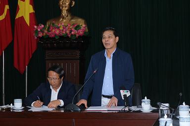 Phòng, chống dịch SARS-CoV-2 Xem xét khoanh vùng cách ly toàn bộ thôn Phù Lưu (Thủy Nguyên) và khu dân cư Tân Lập (Dương Kinh)