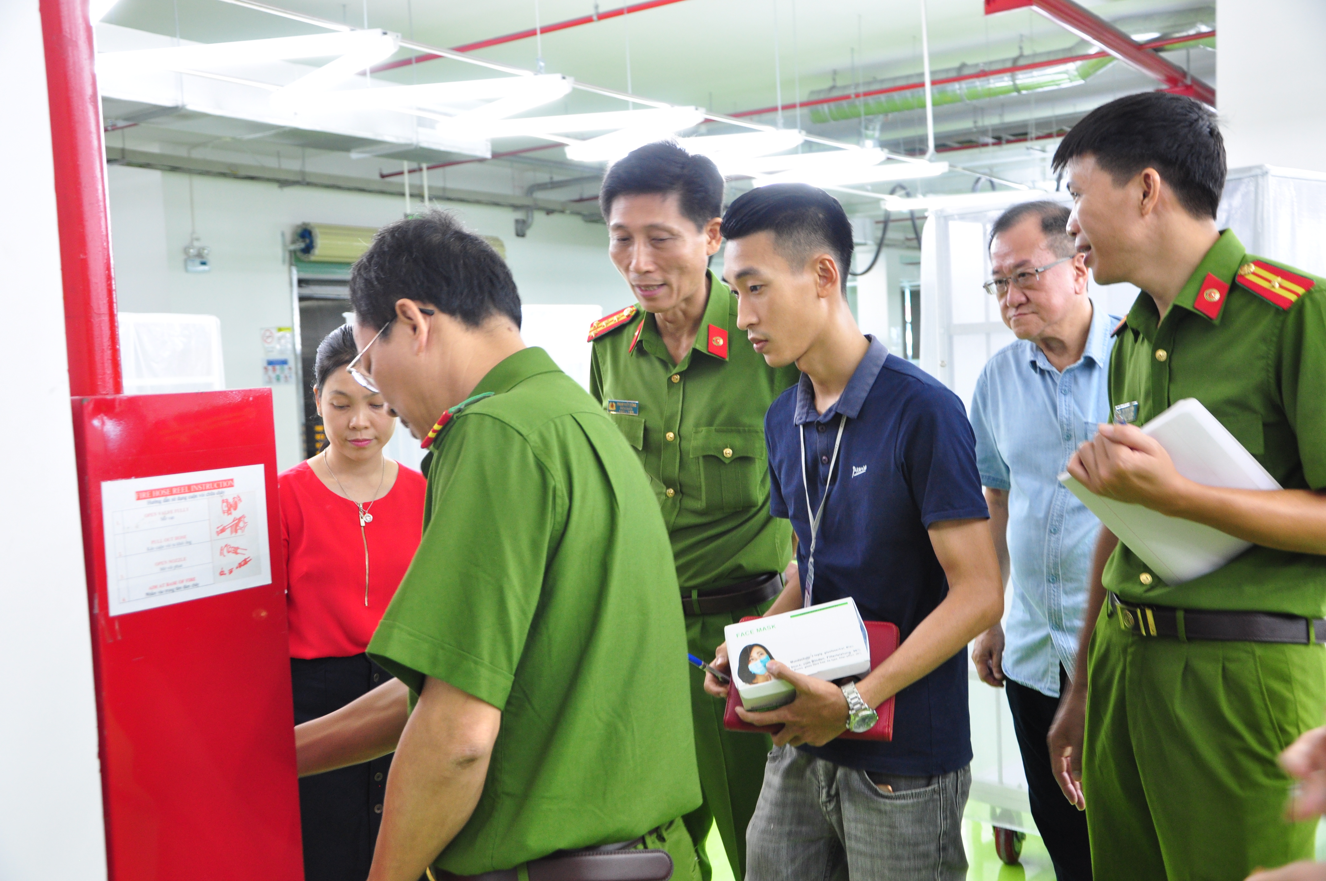 Tăng cường phối hợp với lực lượng chữa cháy chuyên nghiệp