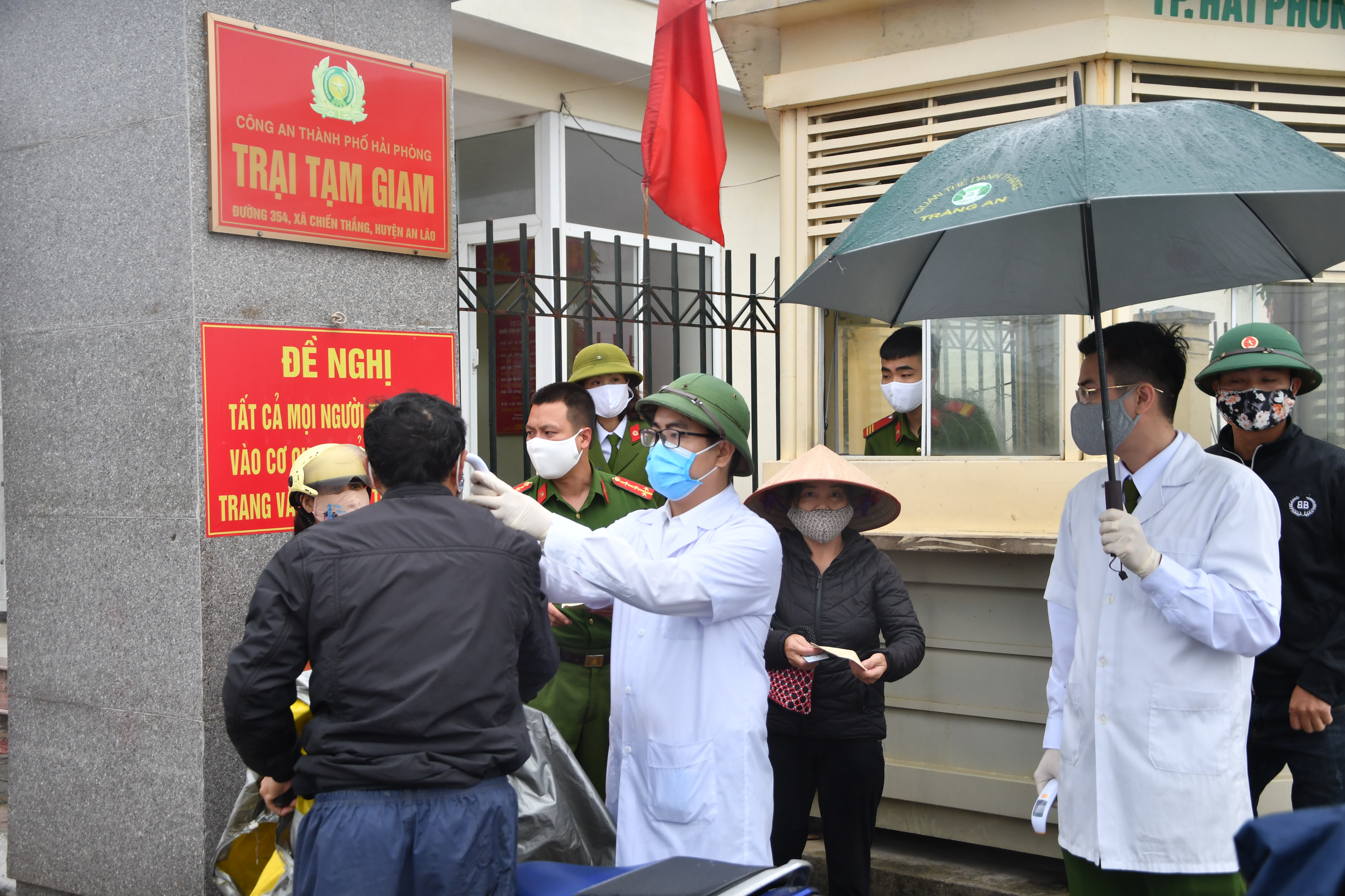 Trại tạm giam CATP bảo đảm an toàn và phòng, chống dịch bệnh COVID-19