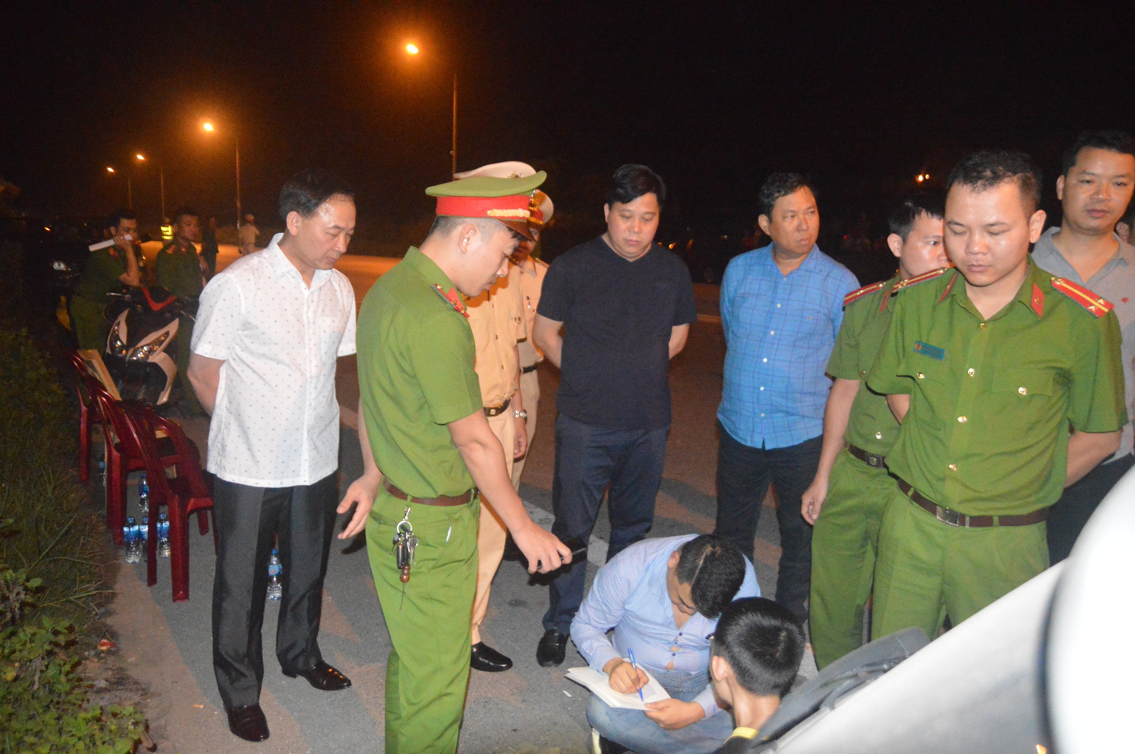 Trạm Cảnh sát giao thông Quang Trung, Phòng Cảnh sát giao thông đường bộ – đường sắt bắt giữ đối tượng vận chuyển trái phép chất ma túy, thu 4kg ma túy đá