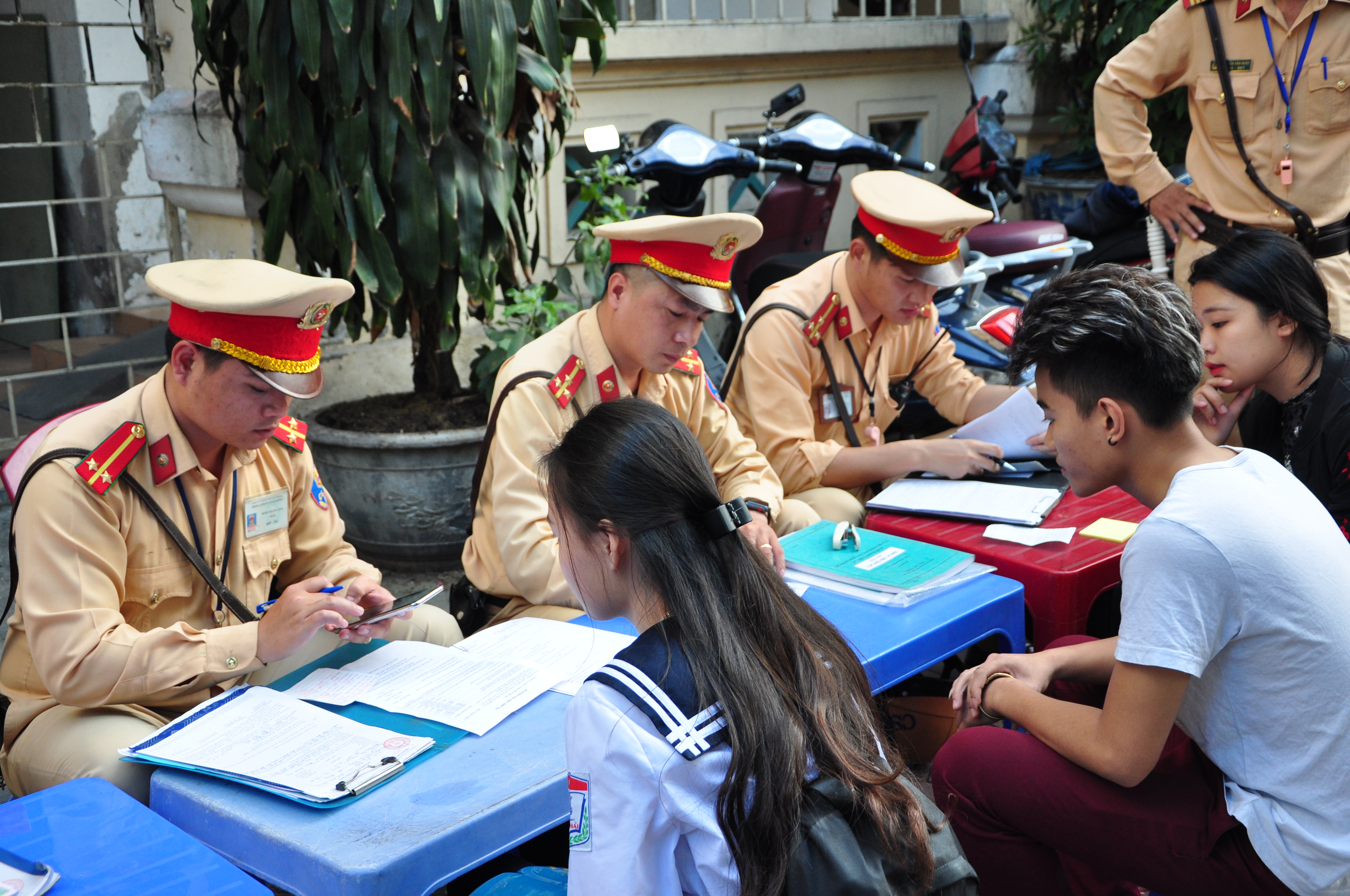 Vì sao mức phạt luôn là mức trung bình?