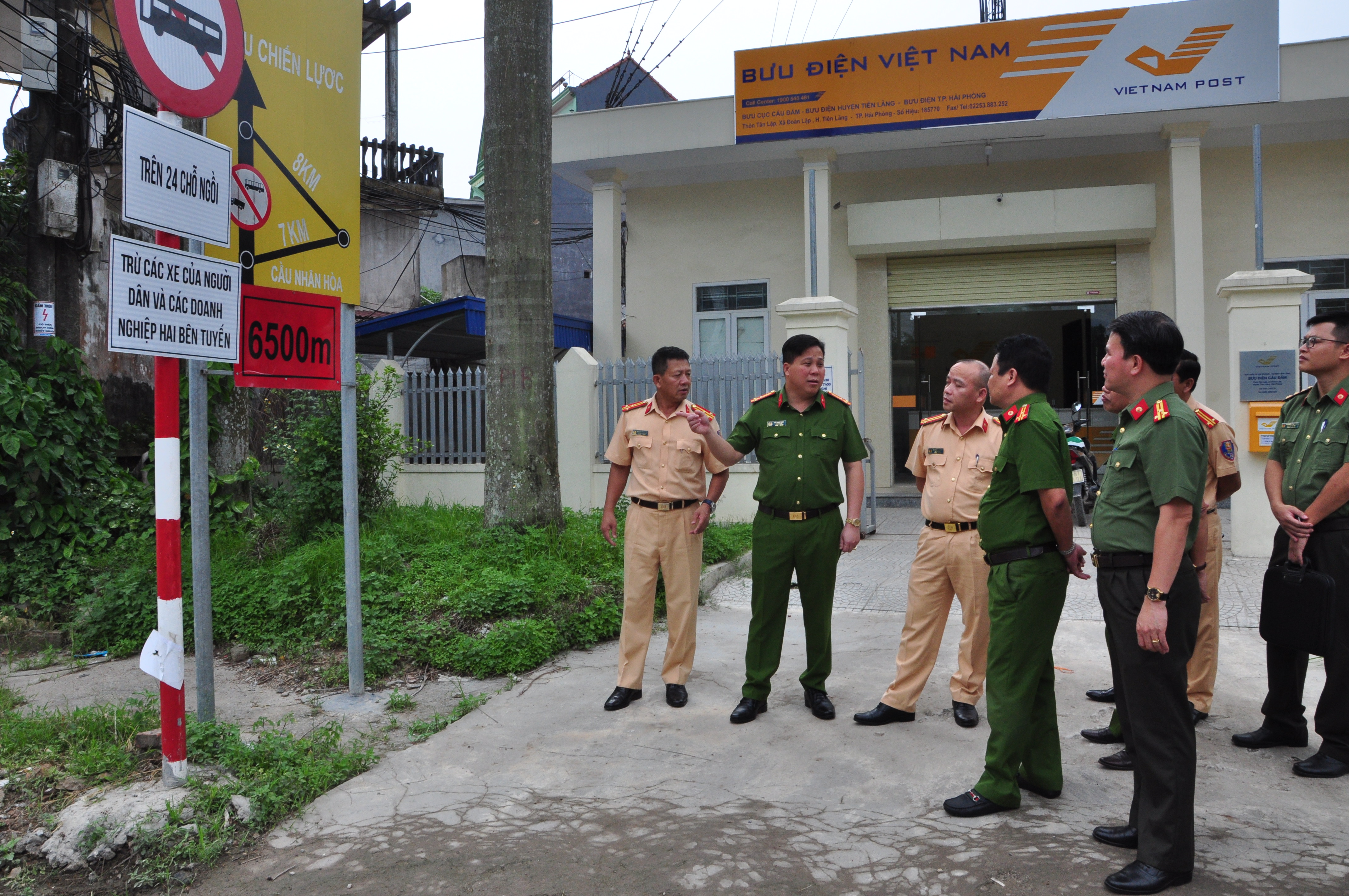 Tăng cường xử lý các phương tiện  đi vào đường cấm ngã 3 Đoàn Lập, Tiên Lãng